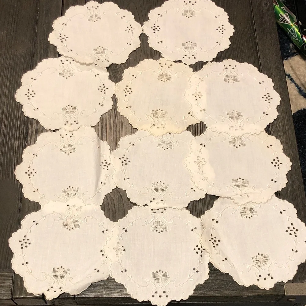 White Embroidered Linen Set (11)
